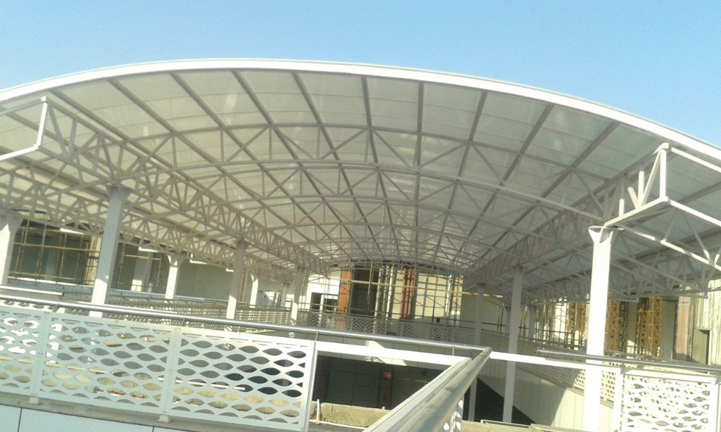 Curved Steel Truss Walkway Canopy